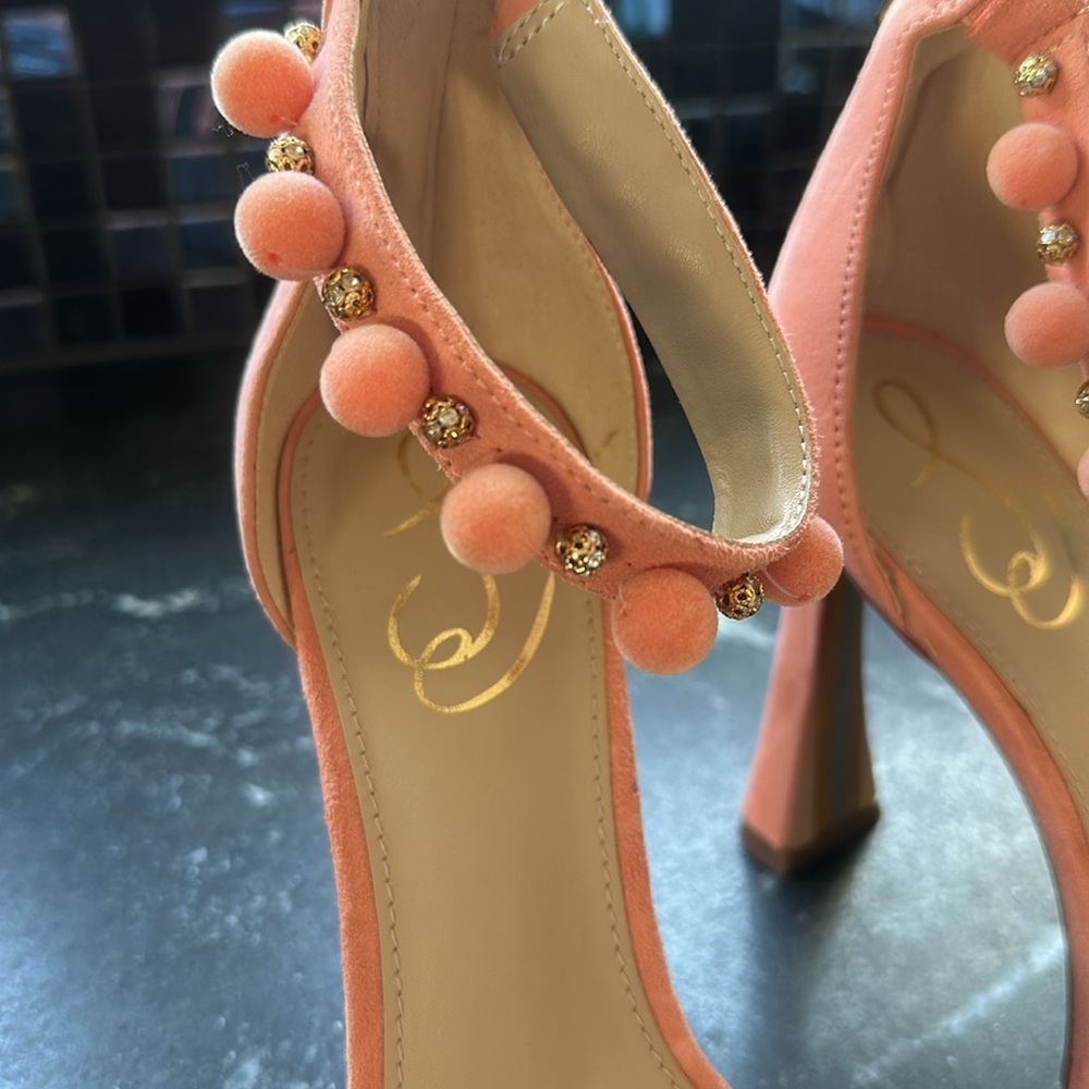 Sam Edelman peach Luella Suede Beaded Heels Size 9.5 NWOT - Picture 3 of 10